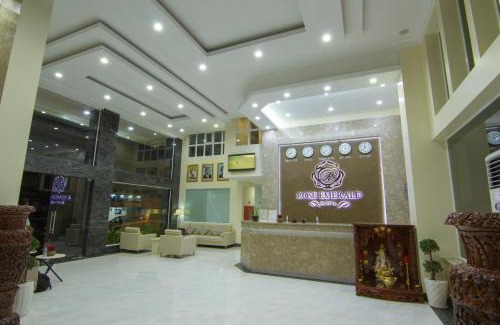 Prampir Makara Hotel | Discover Rose Emerald Hotel with Breakfast & Family-Friendly Perks