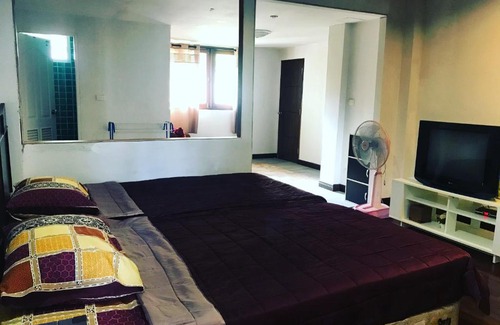 Bang Kao House | Discover Rose House @ Cha-am: Family-Friendly Pool Retreat