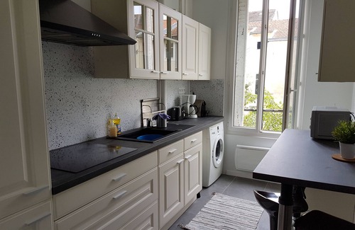 Nancy City Centre Apartment | Top-Rated ROSE LOGIS: Enjoy Breakfast Near Stan and Pep