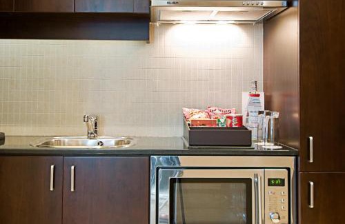 DIFC Hotel | Relax at Rose Rayhaan by Rotana - Dubai with Ocean Views