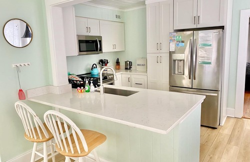Tybee Island Cottage | Rose's Folie: Unique North End Cottage with Oceanfront Views