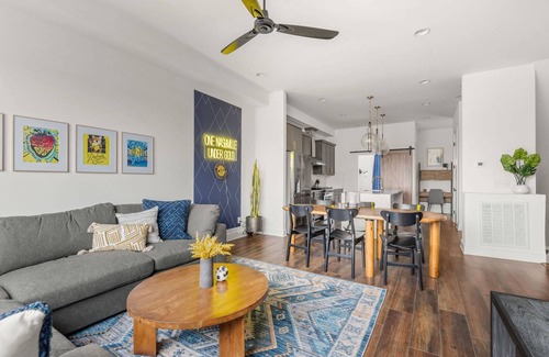Hurwood Heights Condo | Inviting Rosedale Condo: 3BR, Near Broadway & GEODIS Park