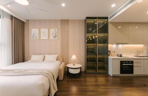 Tu Liem Apartment | Elegant Rosee House: Oceanfront Bliss at Vinhomes Smart City