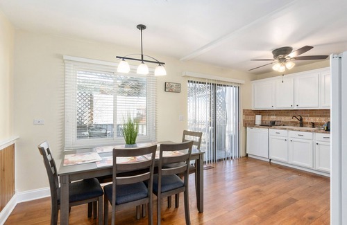 Roselle House | Cozy Roselle Rental: Family-Friendly with Pool & Breakfast