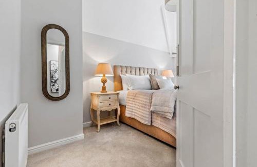 Rothley House | Discover Rosemary Cottage: A Cozy 4-Star Retreat