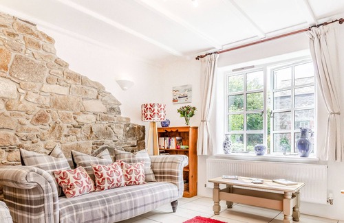 Lower Trengale House | ROSEMARY COTTAGE, pet friendly, with open fire in Bodmin Moor