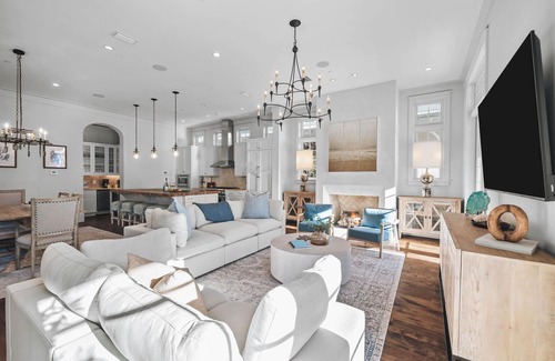 Rosemary Beach House | Rosemary- Private Heated Pool, Private Beach, Bikes