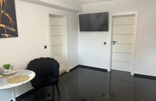 Rasnov Apartment | RosenauStyle