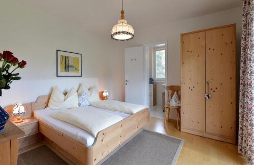 Kufstein Apartment | Experience Oceanfront Bliss at Rosenhof am See Ferienwohnung