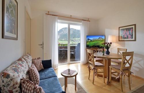 Kufstein Apartment | Experience Oceanfront Bliss at Rosenhof am See Ferienwohnung
