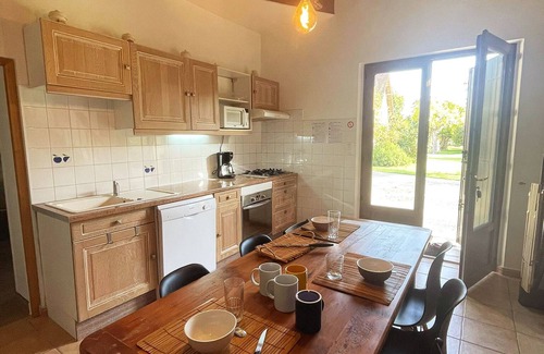 Saint-Gery House | Ideal Getaway at LA ROSERAIE - Pool & Lake Views