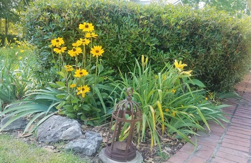 Brewton House | Tranquil Rose’s Cottage: Guest Rated 9.8 with Breakfast