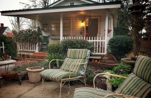 Brewton House | Tranquil Rose’s Cottage: Guest Rated 9.8 with Breakfast