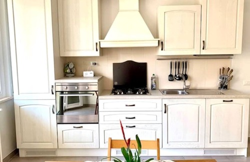 Roseto degli Abruzzi Apartment | Roseto Beach Escape: Family-Friendly Apartment by the Shore