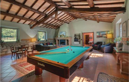 Roccastrada House | Inviting Roseto Immacolata: Pet-Friendly with Pool Access