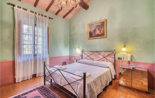 Roccastrada House | Inviting Roseto Immacolata: Pet-Friendly with Pool Access