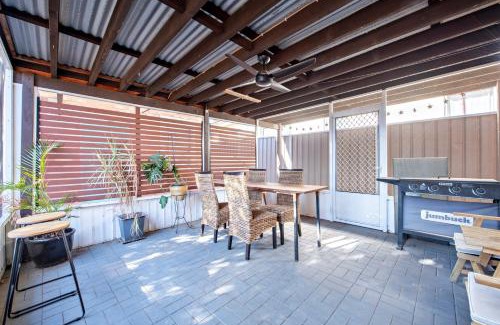 Dubbo House | Cozy Rosewood Cottage - Pet-Friendly Retreat Near Central