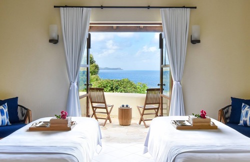 Spanish Town Hotel | Discover Rosewood Little Dix Bay: 5-Star Island Retreat