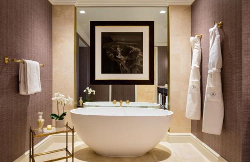 Turtle Creek Hotel | Elegant Rosewood Mansion on Turtle Creek with Ocean View