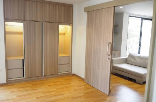 Mueang Samut Prakan District Apartment | Rosewood Sridaan