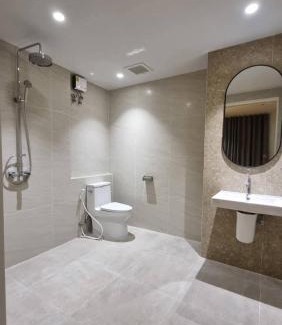 Mueang Samut Prakan District Apartment | Rosewood Sridaan
