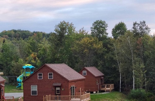 Bethlehem Cabin | Rosewood Villa 102: Cozy High-End Log Cabin with Pool