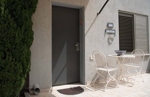 Rosh Pinna Apartment | Discover Gan Eden: A Unique Retreat in Rosh Pinna