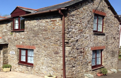 Woolfardisworthy Cottage | Rosie's Holiday Cottage: Indoor Heated Pool in North Devon