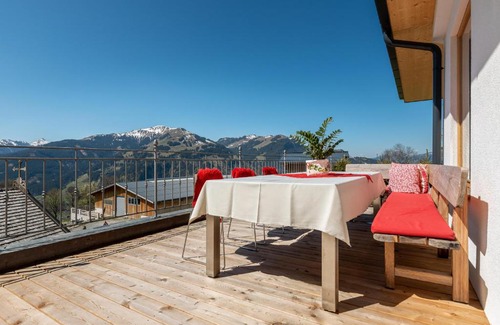 Kitzbuehel Hotel | Experience Rosis Sonnbergstuben: 4-Star Oceanfront Retreat