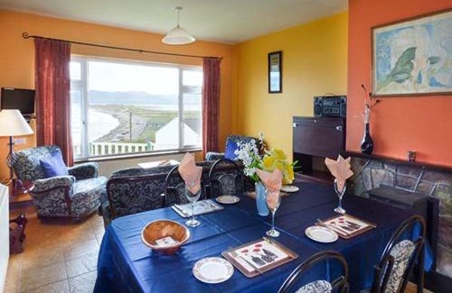 Kilnabrack Upper House | Pet-Friendly Retreat at Rossbeigh Beach Cottage No 4