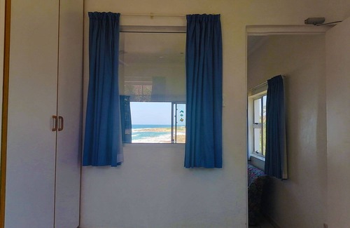 Ramsgate Beach Apartment | Discover Rosscarbery 7: Family-Friendly Ocean View Retreat