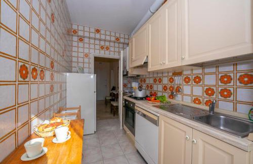 Barbarano Apartment | Scenic Rossella Lake View - Family and Pet Friendly Escape
