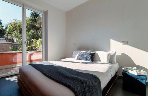 Colonno Apartment | Experience Rosso Sunset: Family-Friendly 4-Star Retreat