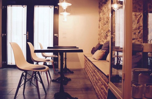 Peschiera del Garda City Centre Bed & Breakfast | Pet-Friendly Rossosalvia - Rated 10/10 by Guests