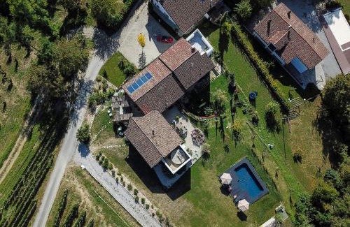 Novello Apartment | ROSTAGNI 1834: Relax by the Pool in Barolo's Beauty