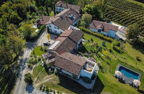 Novello Apartment | Discover ROSTAGNI 1834: Poolside Retreat in Barolo