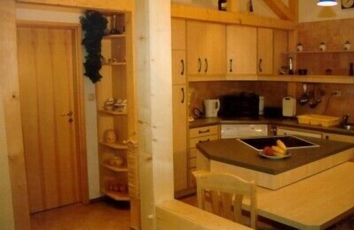 Rostock House | Family-Friendly Rostock Übernachtung with Kitchen Amenities