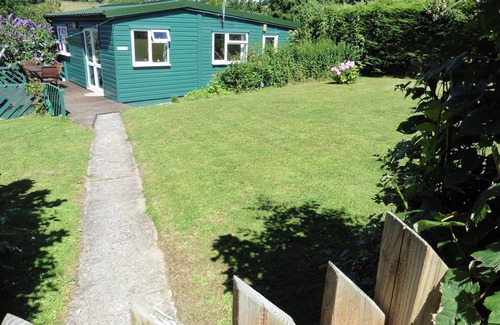 Mylor Churchtown Ski Chalet | Rostowan: Oceanfront Retreat in Portscatho, Rated 9.8
