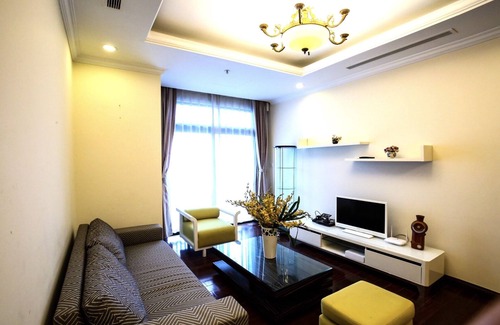 Thanh Xuan Apartment | Elegant 5★ Royal Apartment at Vinhomes Hà Nội with Spa