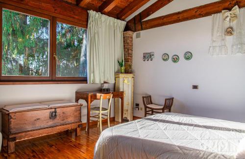Bassano del Grappa House | Discover Rosy25: Oceanfront Retreat with Pool & Breakfast
