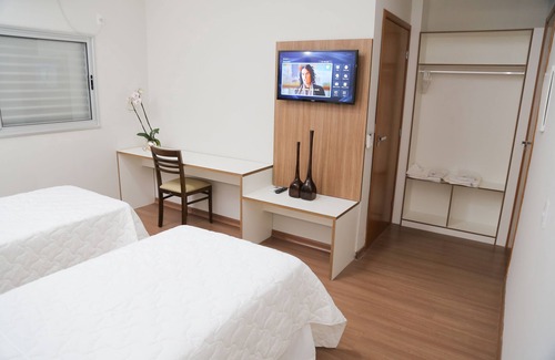 Itumbiara Hotel | Comfortable Stays at Rota Hotéis Itumbiara with Breakfast