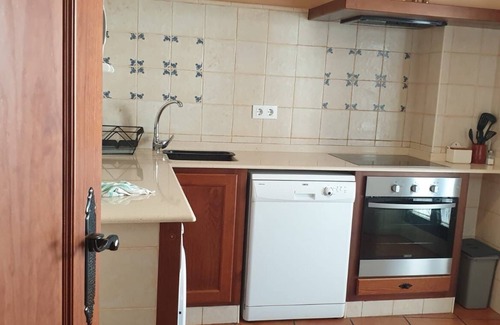 Grazalema Cottage | Cozy Rotacapa House for Families with a Spa Retreat