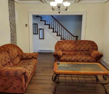 Rothesay Hotel | Cozy Rothesay Motel: Enjoy Breakfast and Relax in a Hot Tub