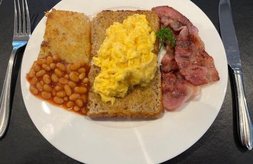 Rotorua Bed & Breakfast | Exceptional Rotorua Central Hosted B&B with Breakfast Included