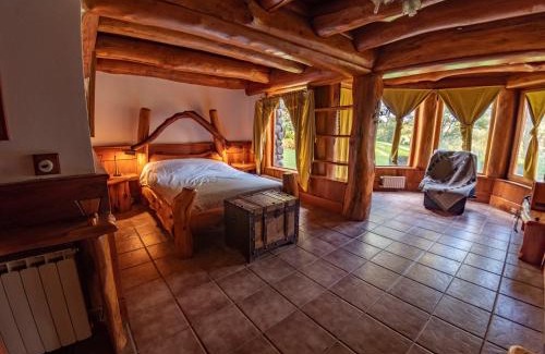 San Martin de los Andes Hotel | Exclusive Rotui Cabaña La Juanita: Pet-Friendly Retreat