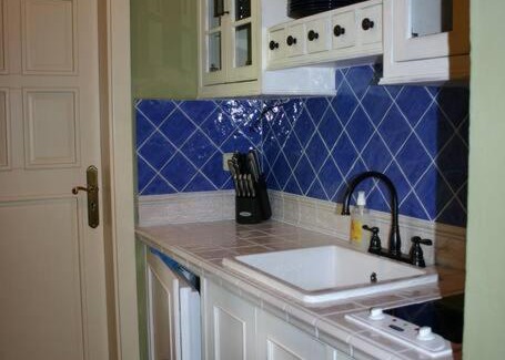 Krasna Apartment | Family-Friendly Roubenka: Perfect for Pets and Kids