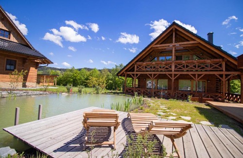 Novy Hrozenkov Apartment | Discover Roubenka Valachy: 10/10 Rated Retreat with Hot Tub