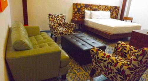 Granada Hotel | Relax at Rouge By La Gran Francia - 4-Star Family Retreat