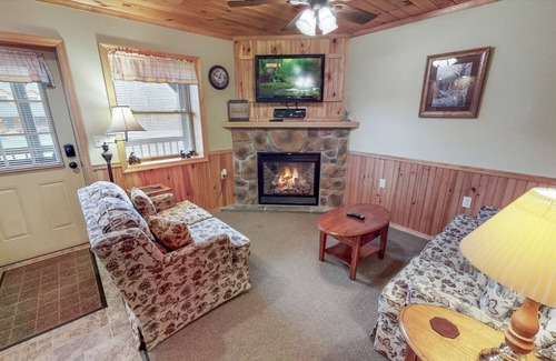 Sabinsville Cabin | Experience Rough Cut Lodge - Suite 5 with Family-Friendly Amenities