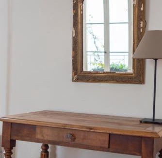 Quartier de la Folie-Mericourt Apartment | Top-Rated Roulette Hotel: Family-Friendly Getaway Awaits
